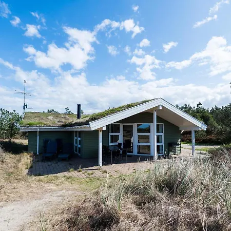 Holiday home Ccxv *