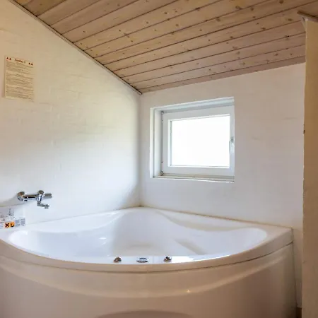 Holiday home Ccxv *